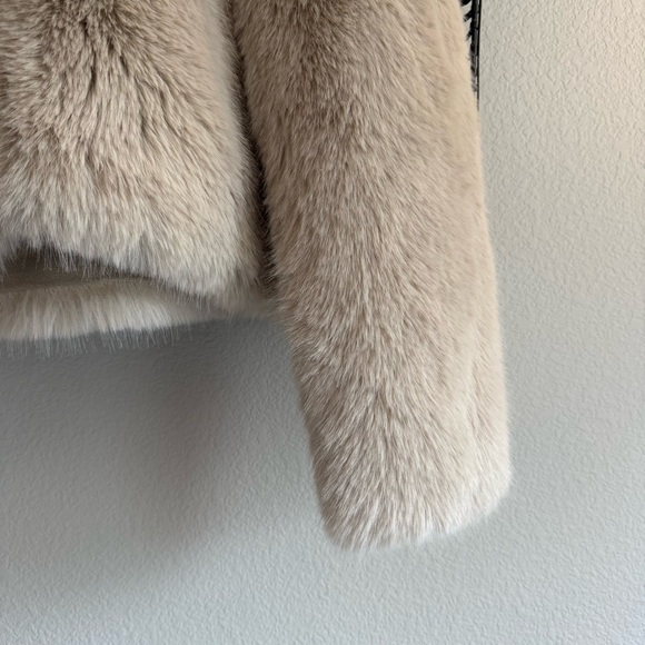 Free people Louder Please Hooded Faux Fur Jacket - Picture 4 of 7